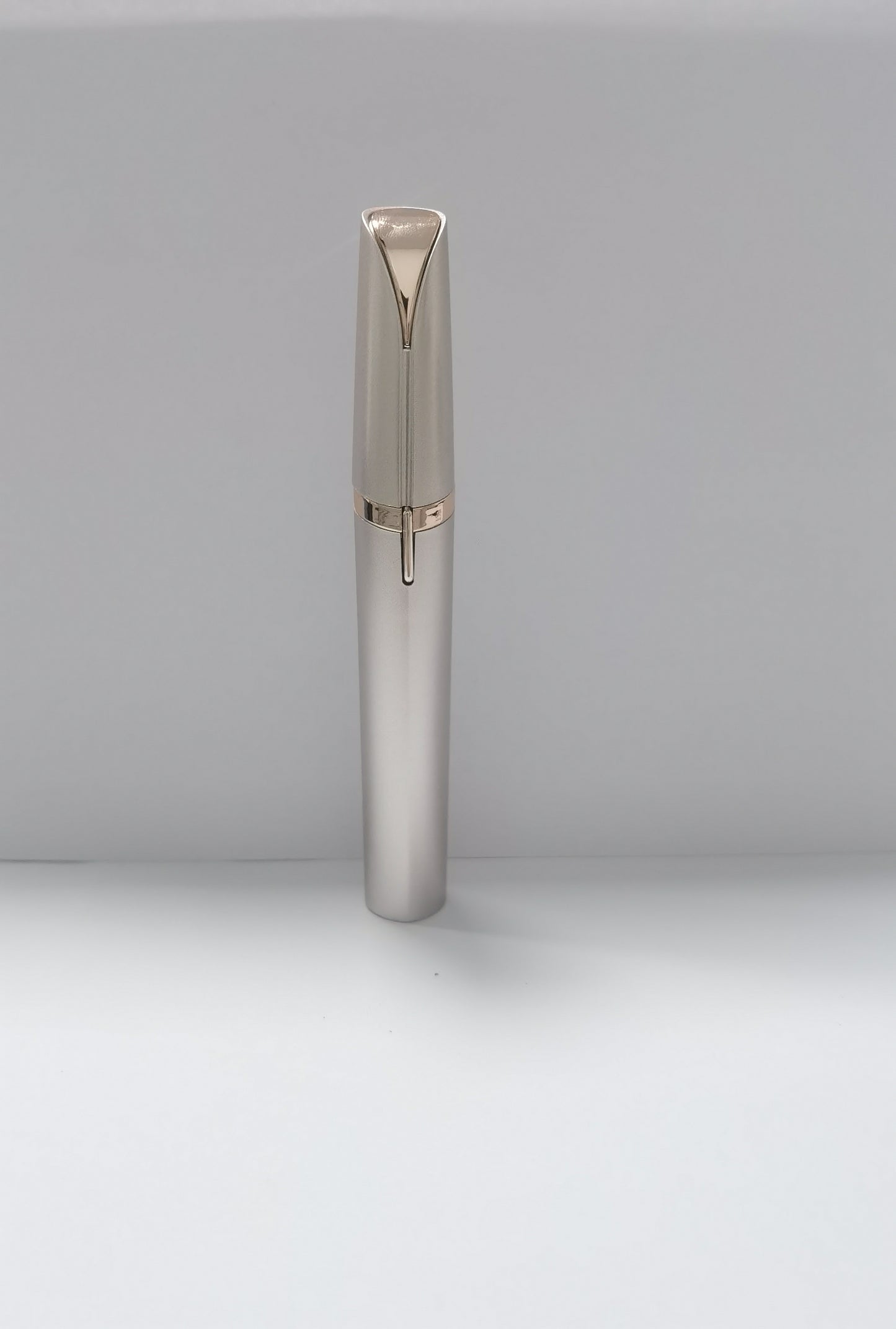 Infinity Beautiful Mini Eyebrow Trimmer – Painless Hair Remover with LED - Infinity Beautiful Boutique
