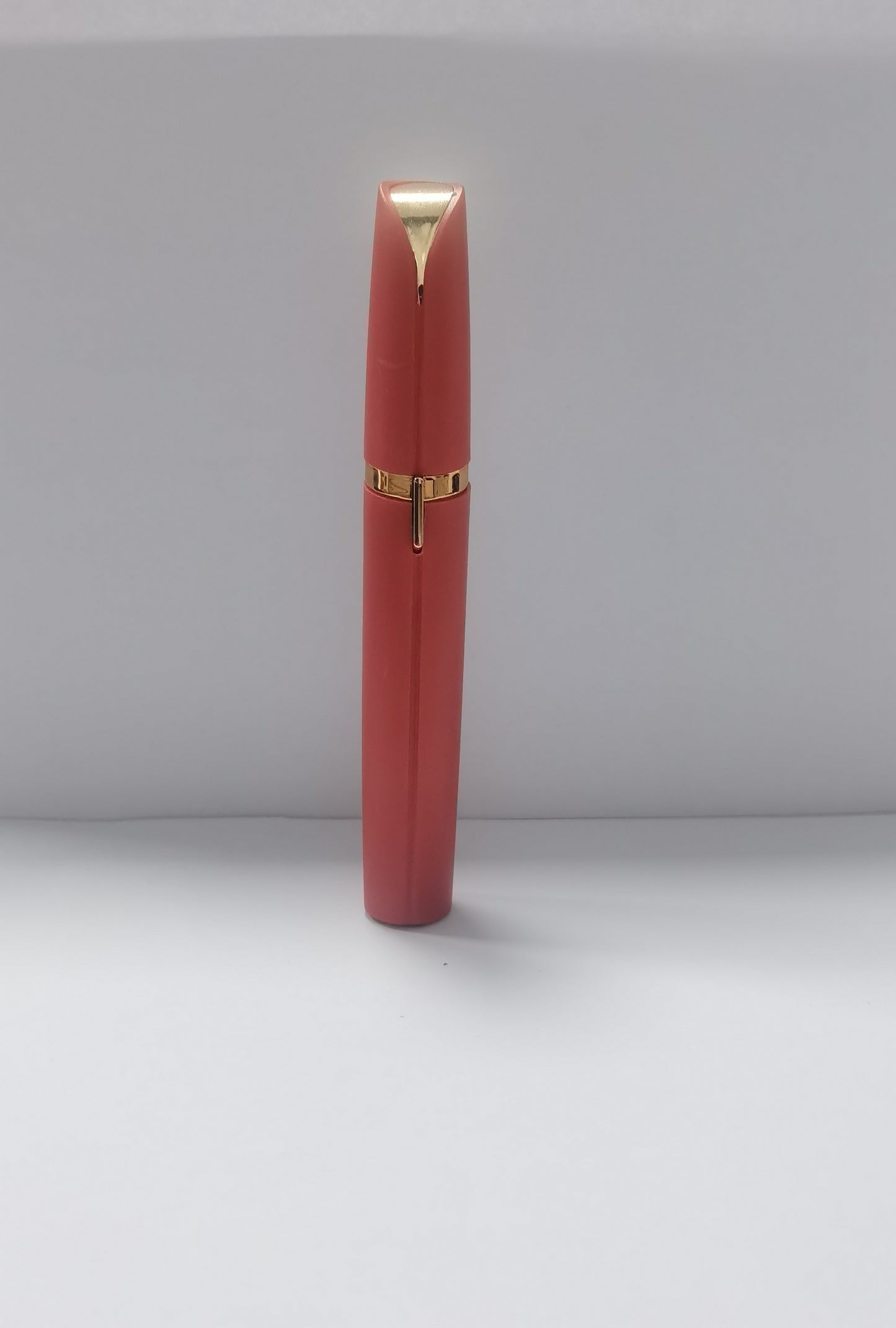 Infinity Beautiful Mini Eyebrow Trimmer – Painless Hair Remover with LED - Infinity Beautiful Boutique