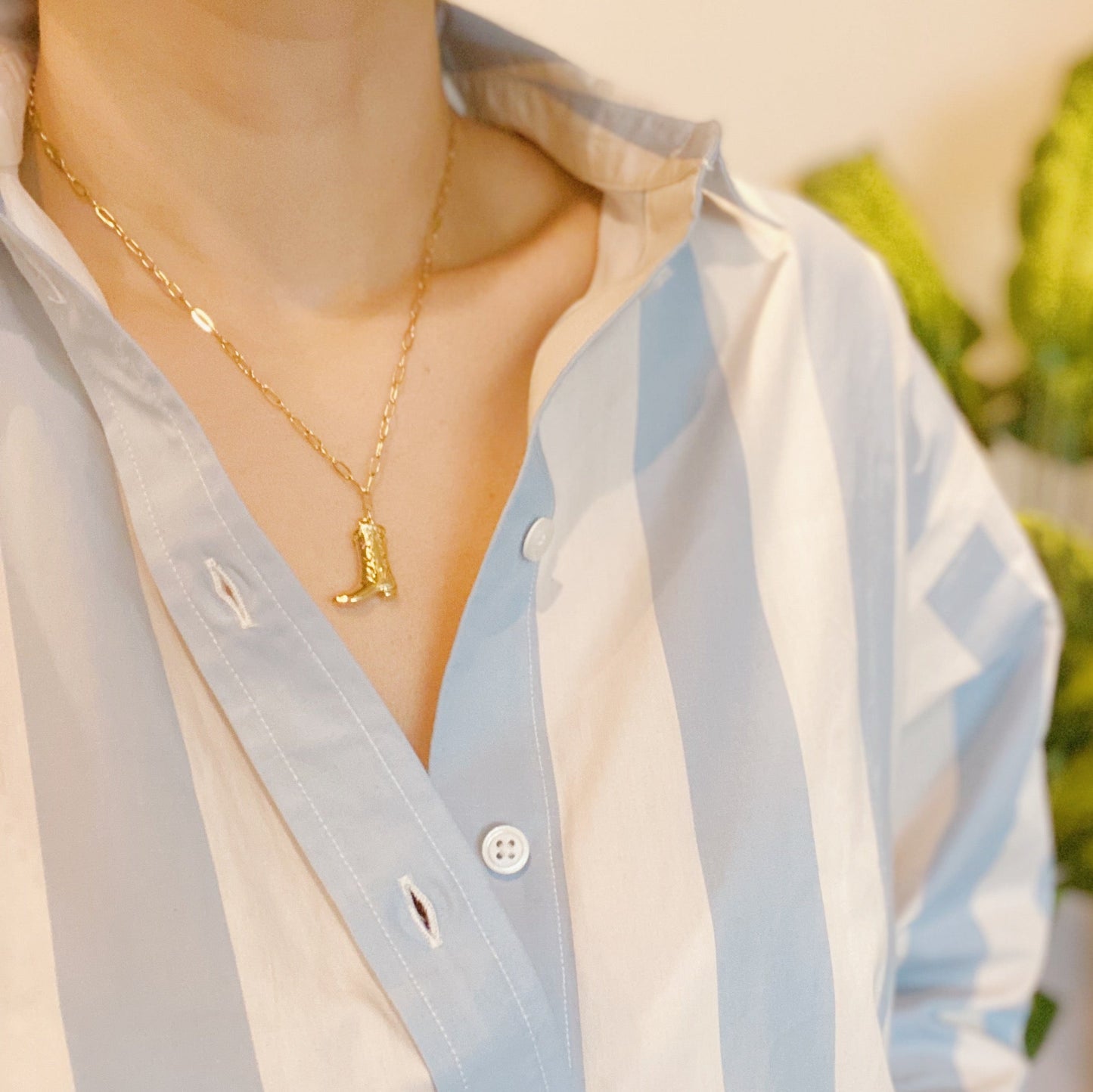 Infinity Beautiful Rodeo Style Gold Boot Necklace