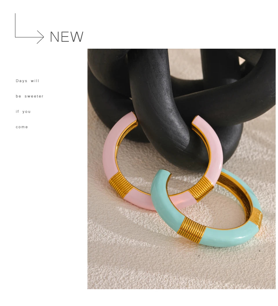 Vintage Enamel Gold Bangle