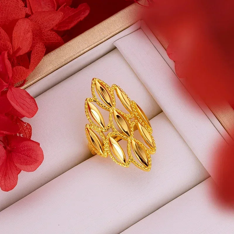 18K Gold Vintage Large Ring