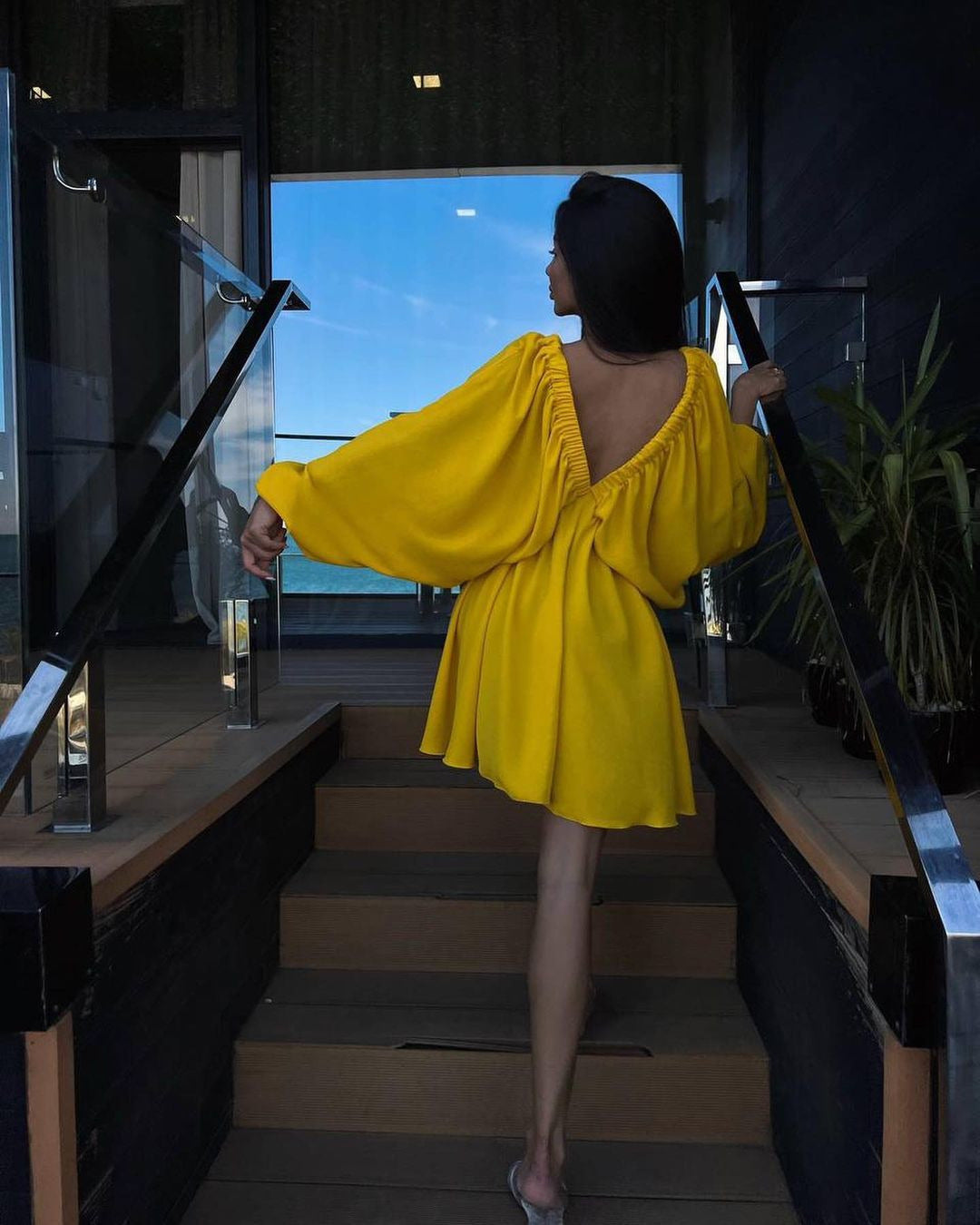 Infinity Beautiful Lantern Sleeve Dress – V-Neck Loose Fit Fashion Style