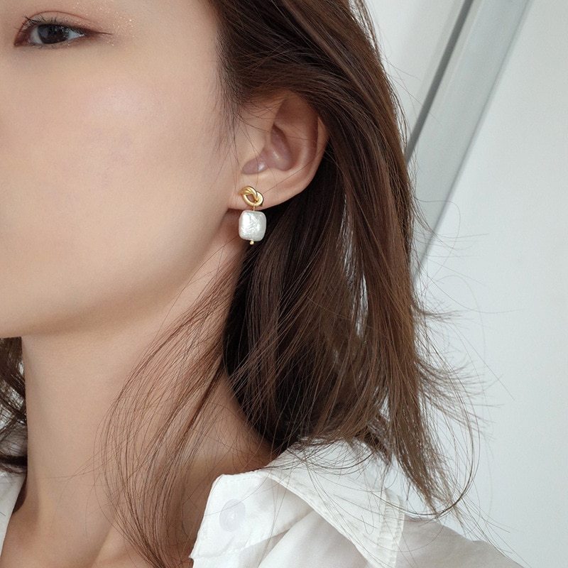 Natural pearl earrings - Infinity Beautiful Boutique