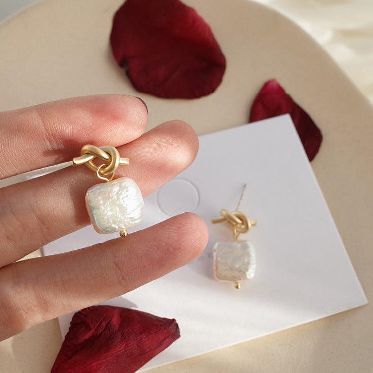 Natural pearl earrings - Infinity Beautiful Boutique