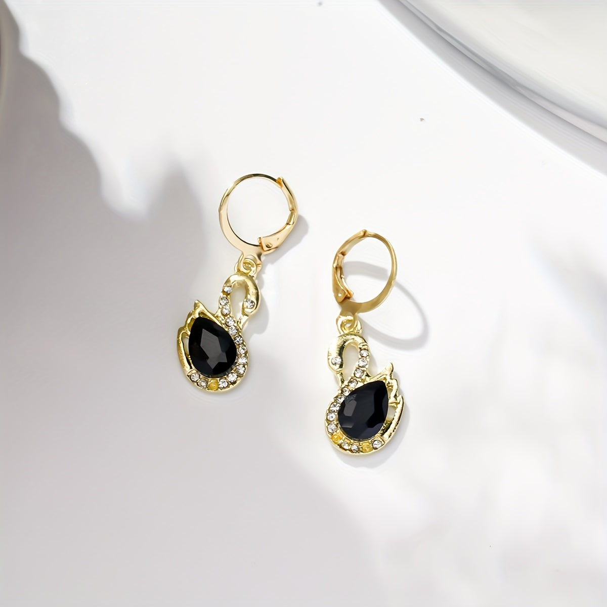 Elegant Vintage Swan Rhinestone Earrings