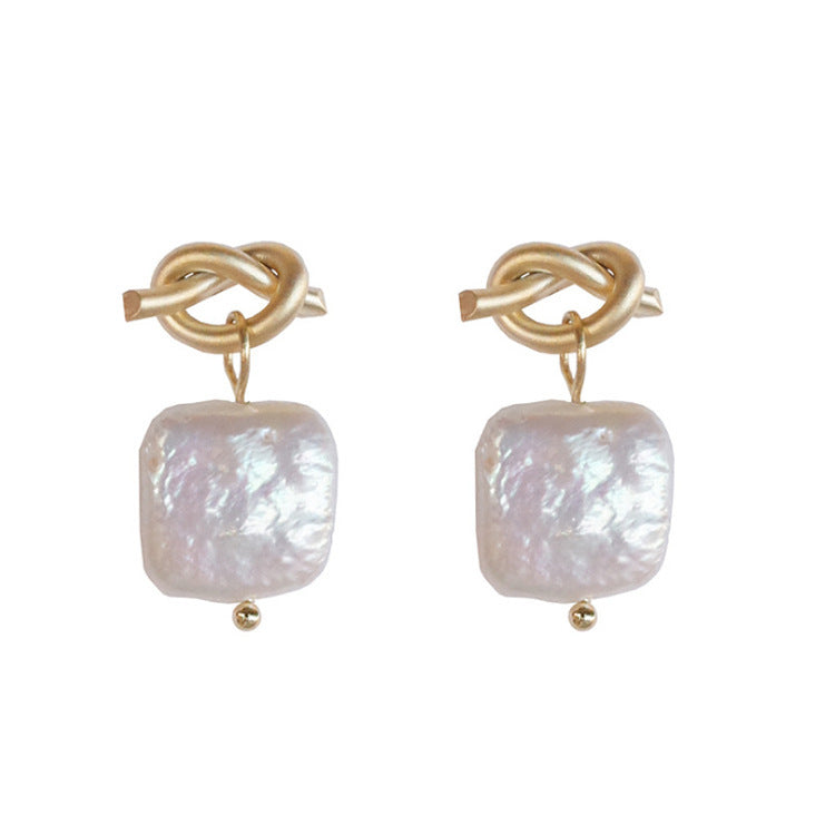 Natural pearl earrings - Infinity Beautiful Boutique