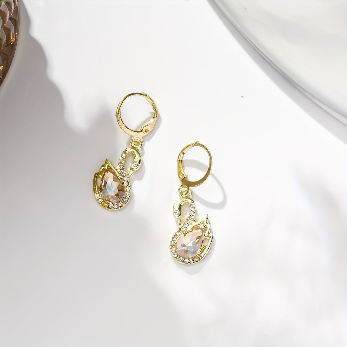 Elegant Vintage Swan Rhinestone Earrings