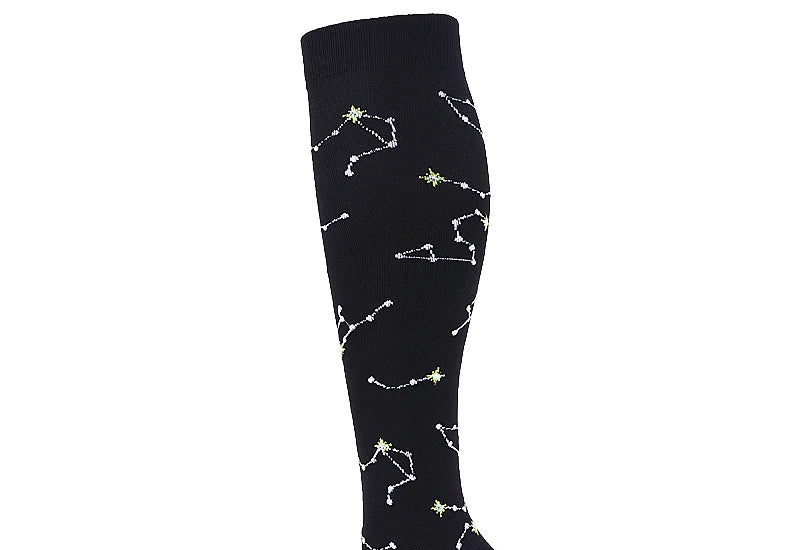 Compression Socks for Men & Women – Running, Travel & Everyday Support