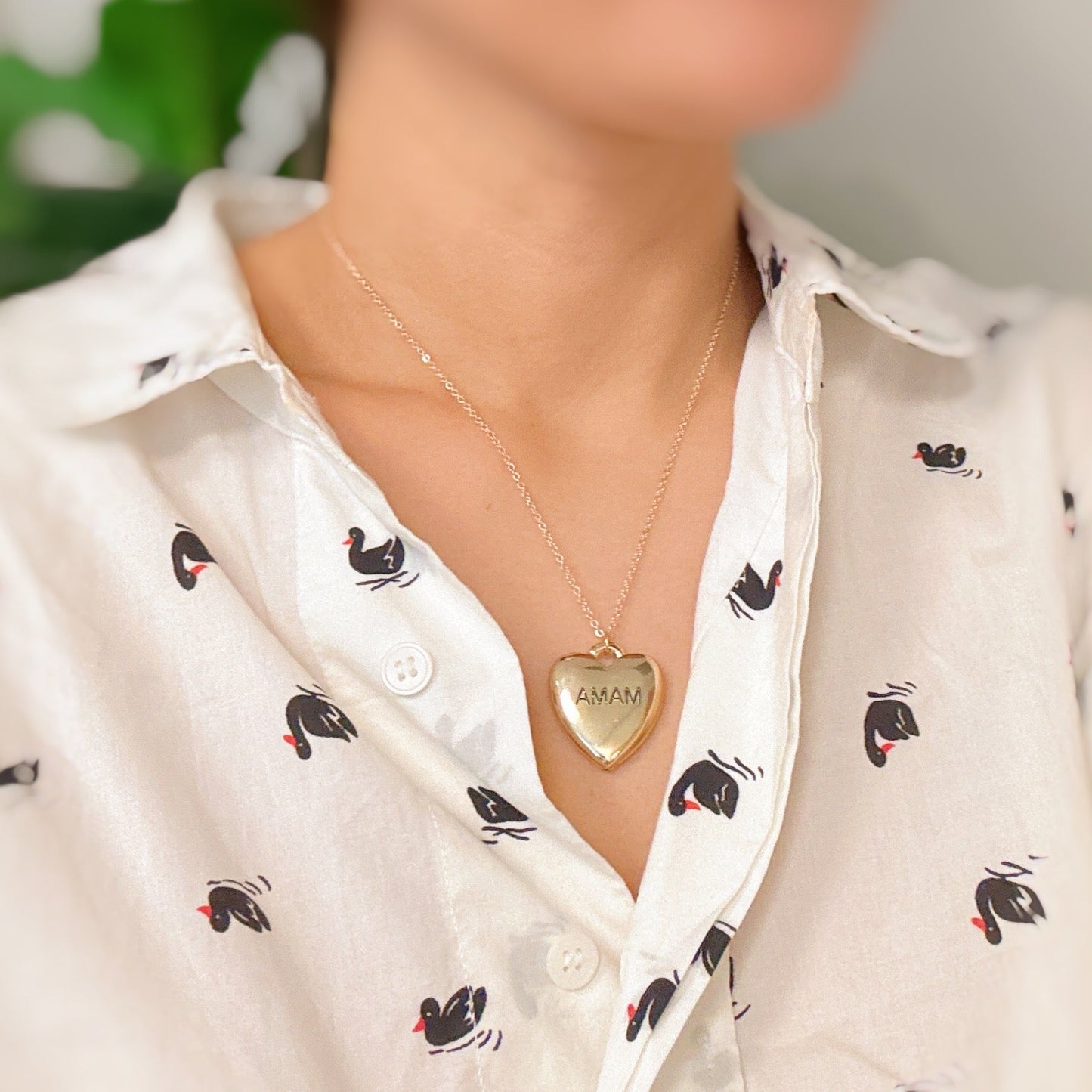 Mama Engraved Heart Pendant Necklace - Infinity Beautiful Boutique