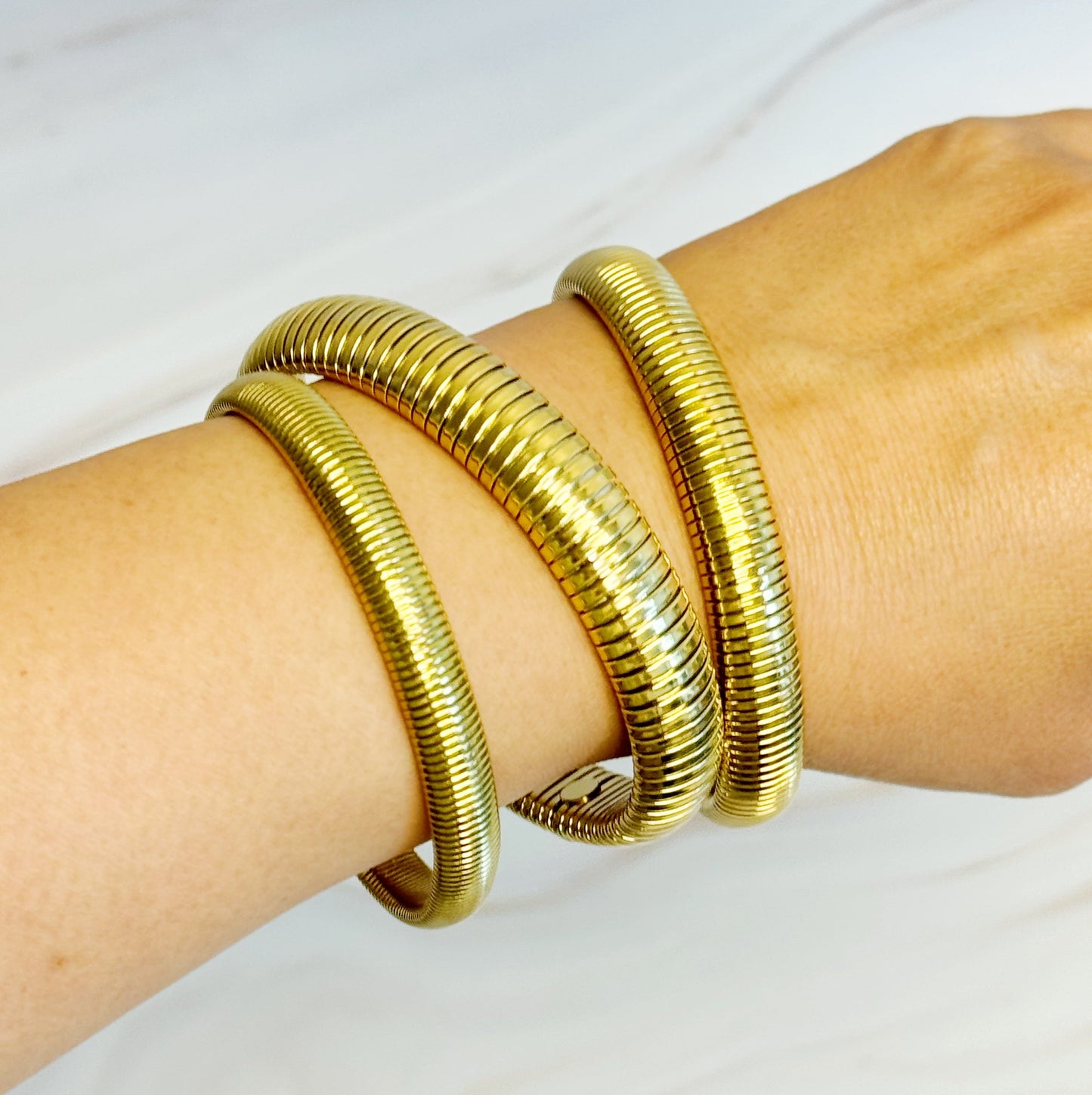 Infinity Beautiful Elegant Gold Flex Bangle - Infinity Beautiful Boutique