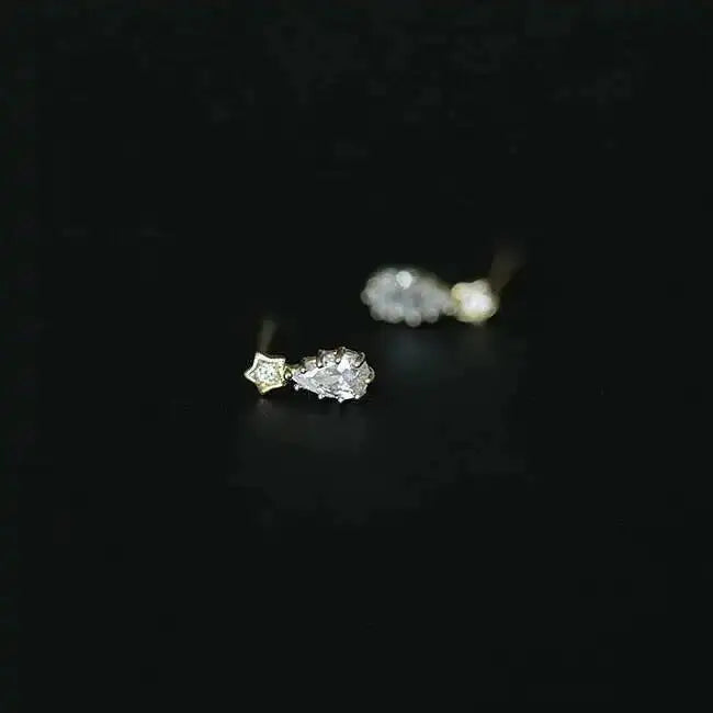 14K Gold Star Zircon Drop Earrings