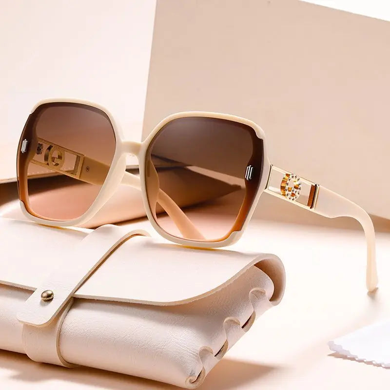 Women’s Square UV400 Sunglasses
