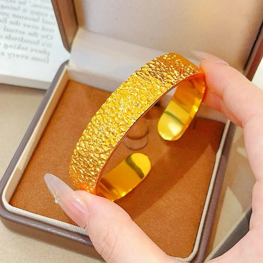 24K High-Purity Gold Vintage Luxury Bangle