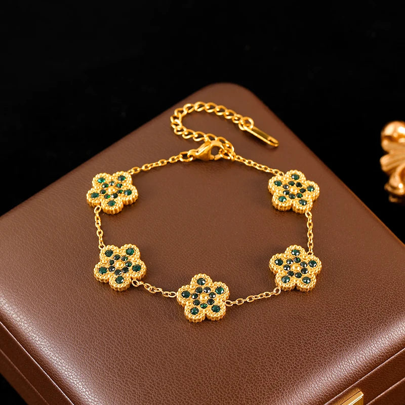 Clover Flower Stainless Waterproof Vintage Jewelry Set