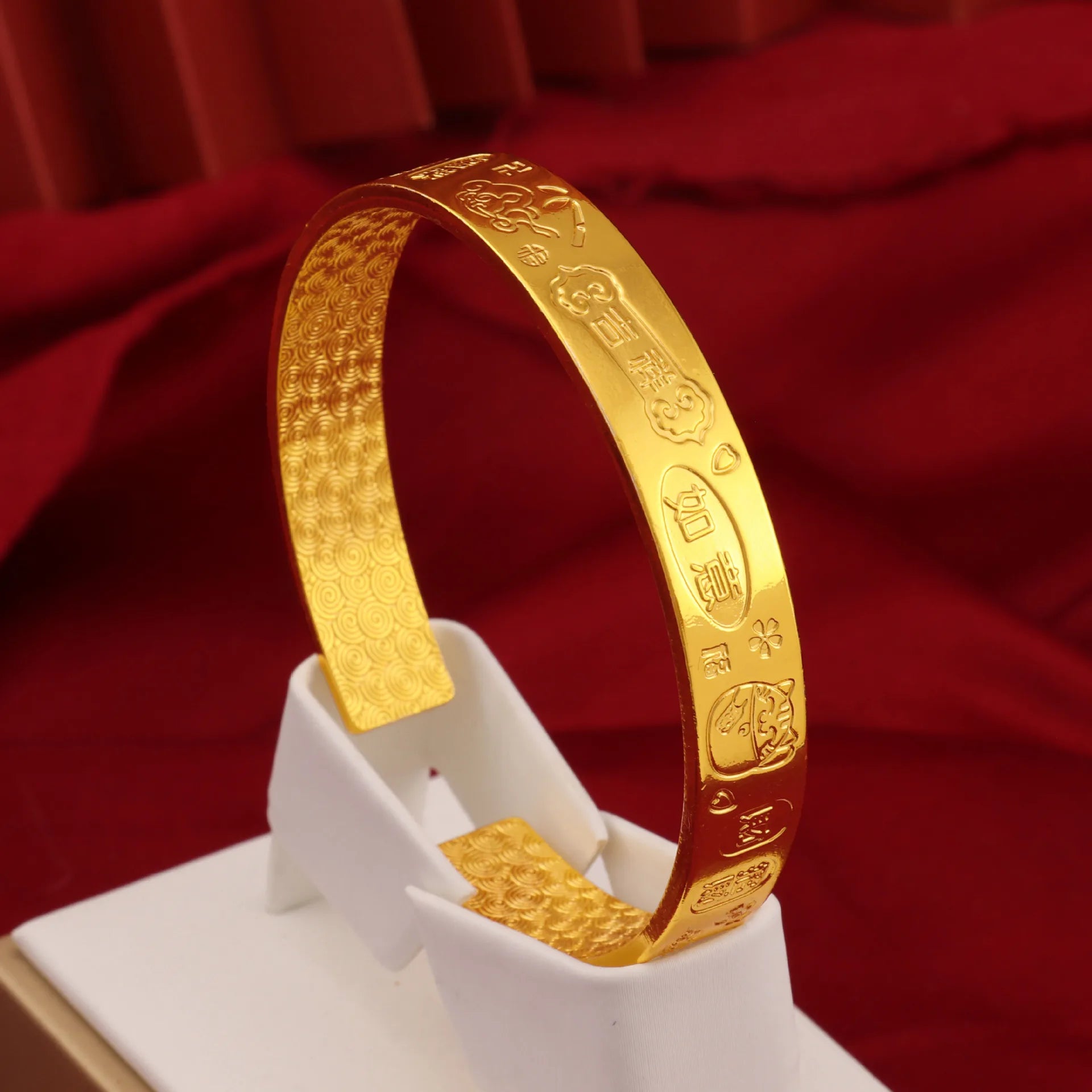 24K Gold Pi Xiu Fish Scale Open Bracelet