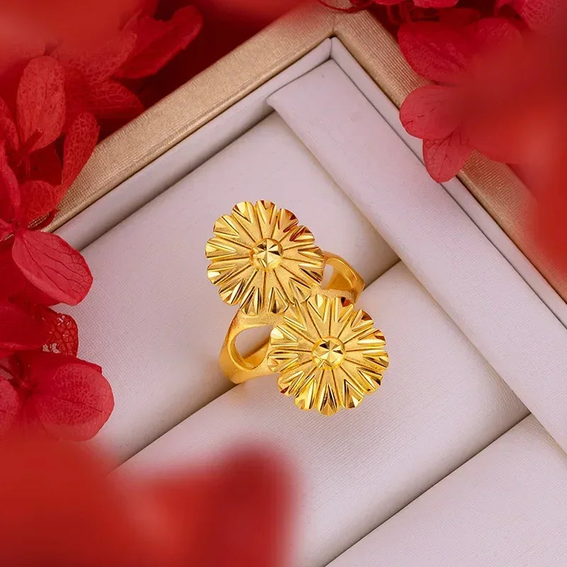 18K Gold Vintage Large Ring