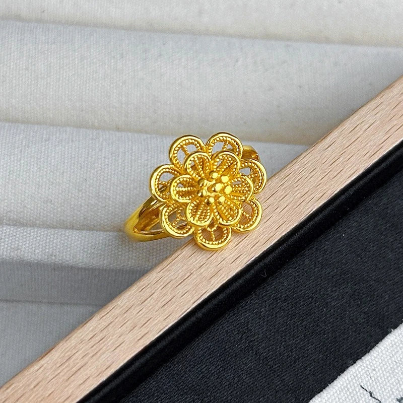 Elegant Gold-Plated Filigree Vintage Jewelry