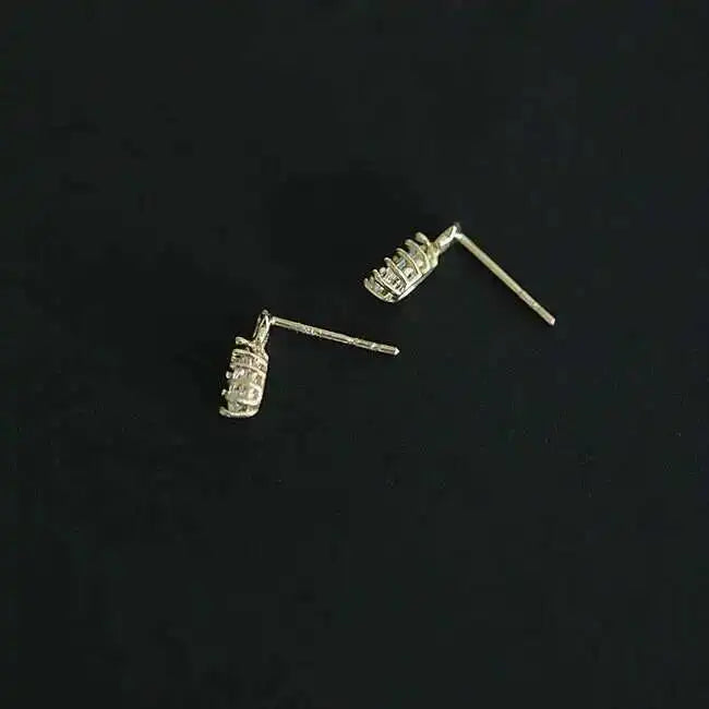14K Gold Star Zircon Drop Earrings