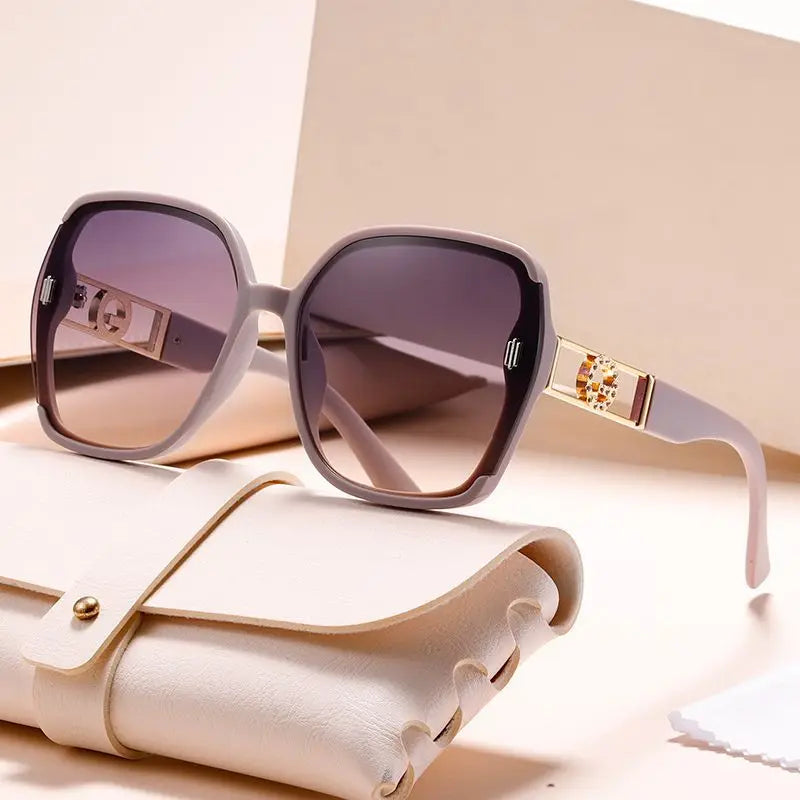 Women’s Square UV400 Sunglasses