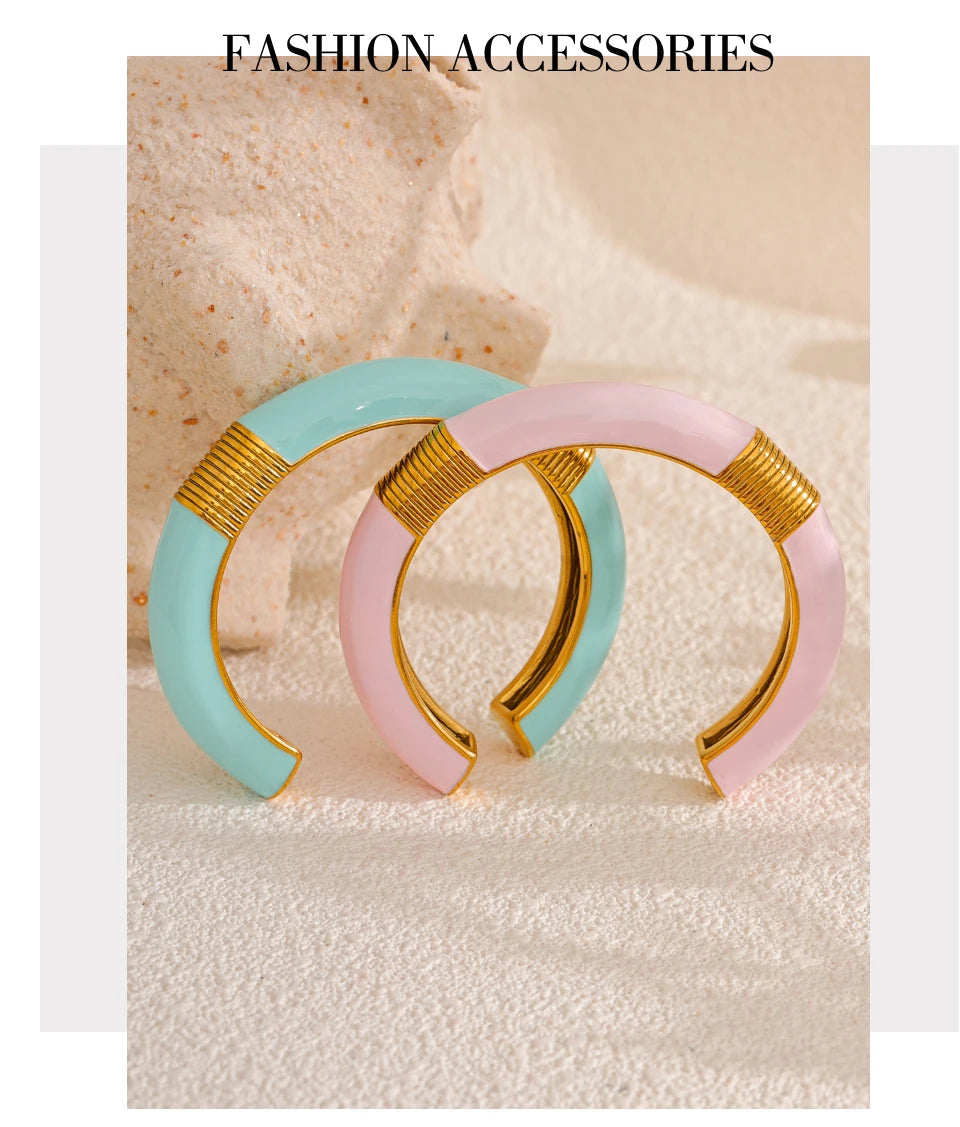 Vintage Enamel Gold Bangle