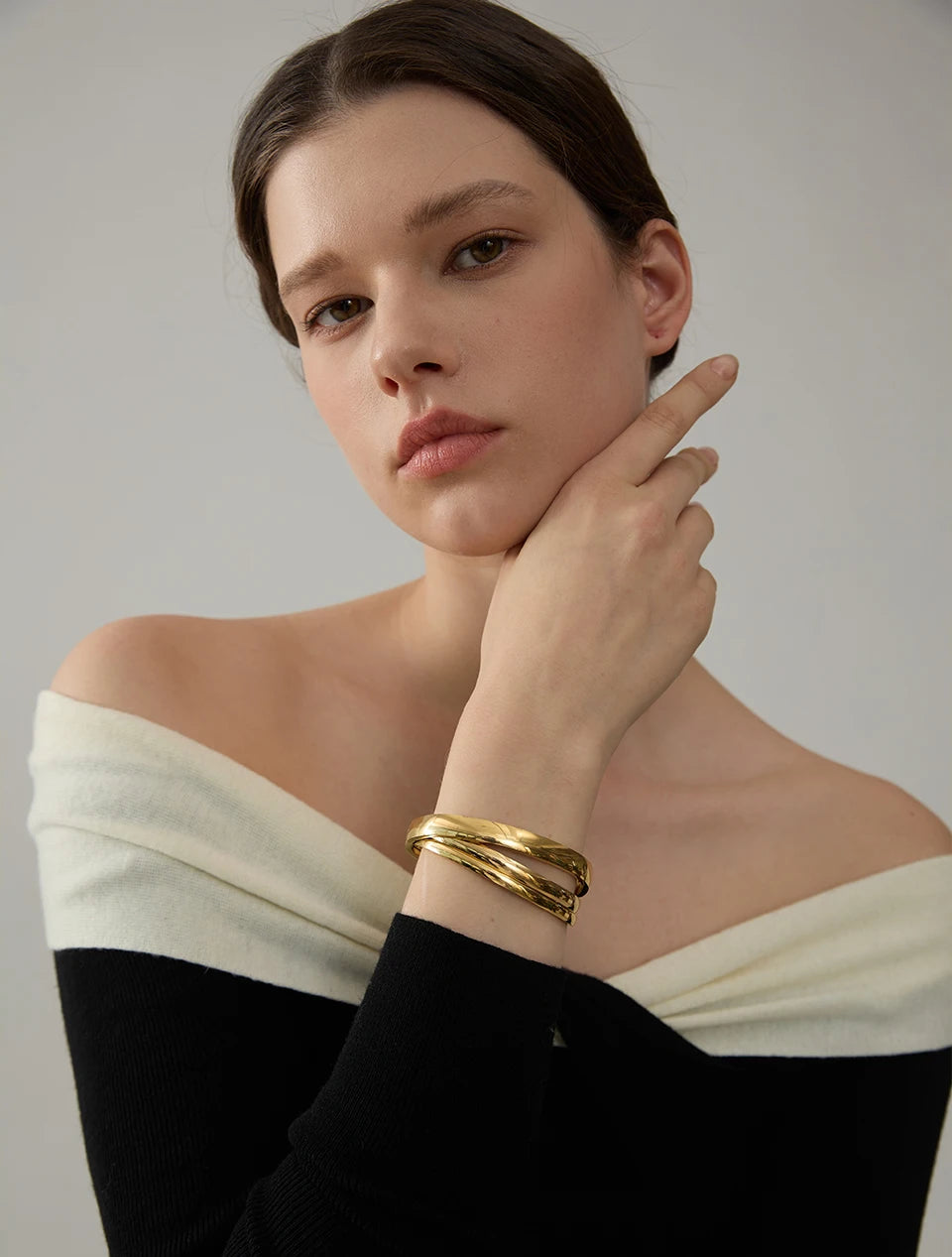 Minimalist Vintage Gold Stainless Steel Bangle Waterproof