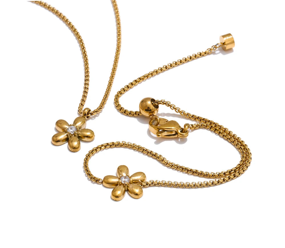 18K Gold Plated Stainless Steel Zirconia Flower