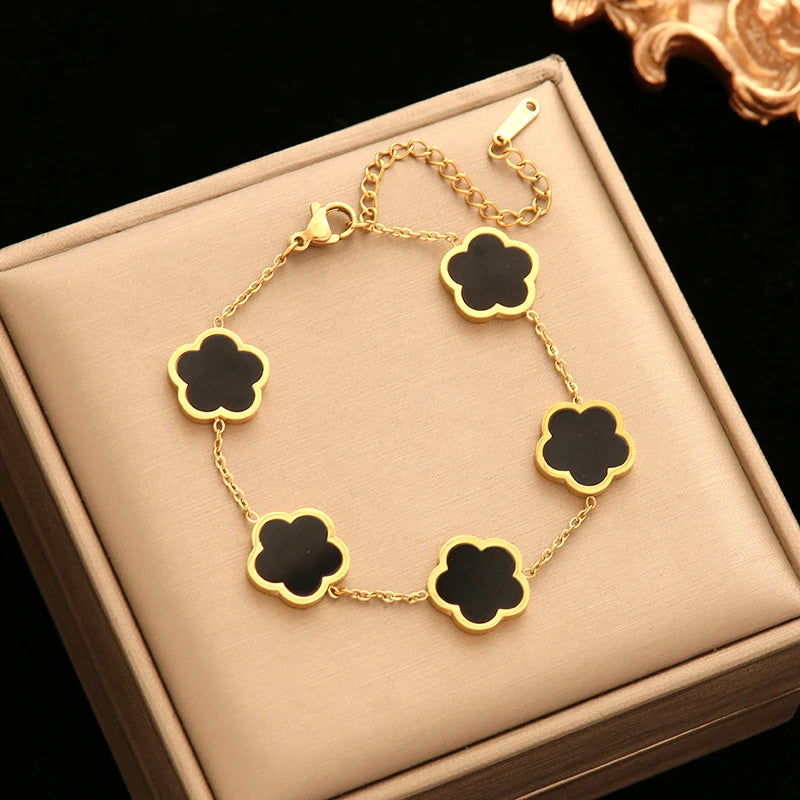 18K Gold Plated Clover Jewelry Set – Necklace, Bracelet & Earrings