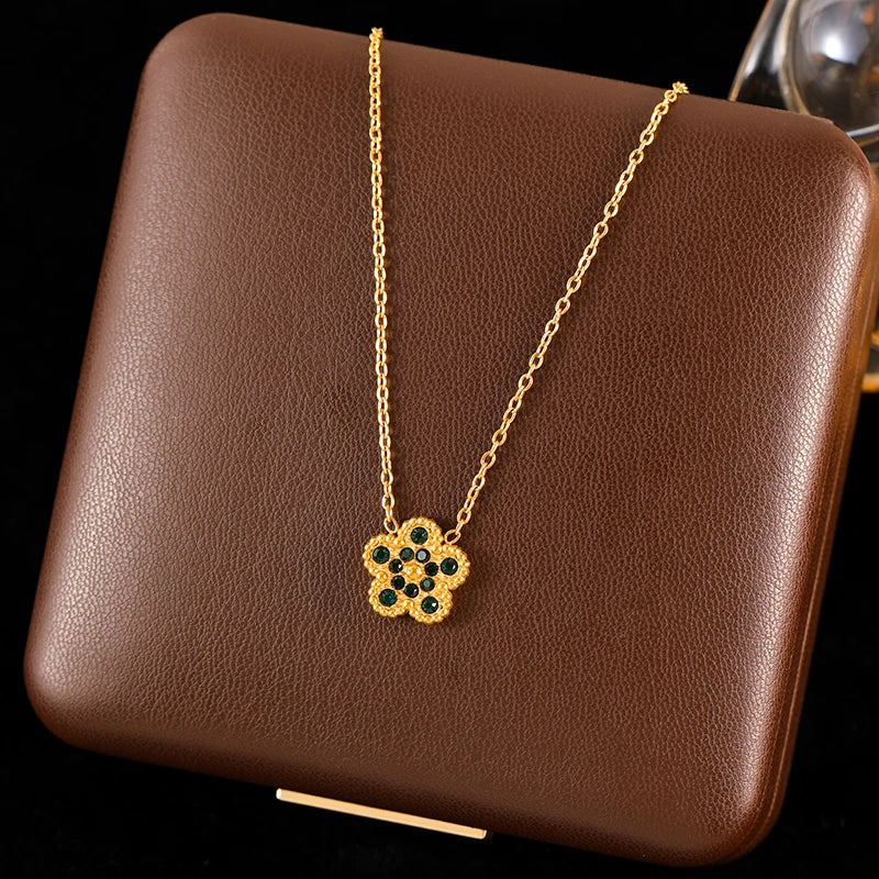 Clover Flower Stainless Waterproof Vintage Jewelry Set