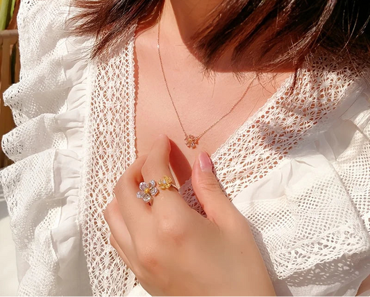 Platinum Plated Vintage Flower Ring 925 Sterling Silver