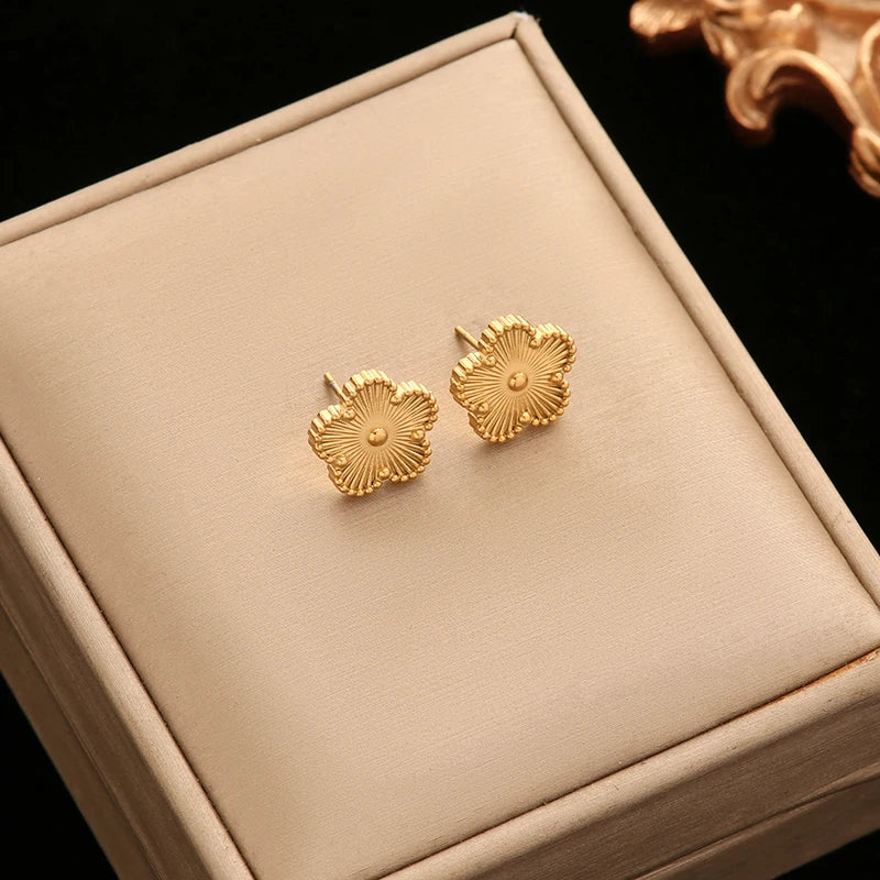 Five Clover Necklace Bracelet Earrings 18K Gold Plated Jewelry Set