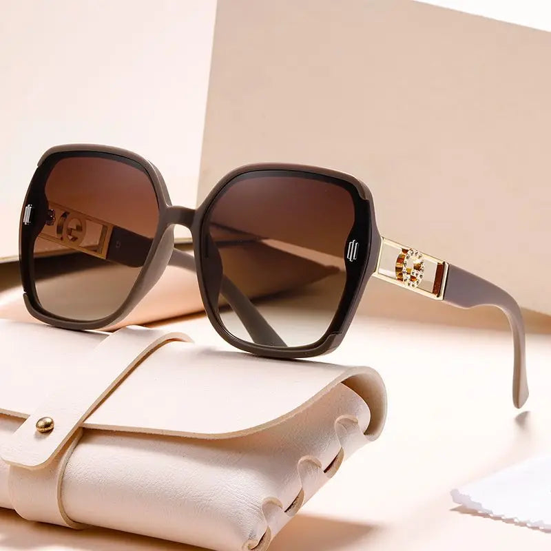 Women’s Square UV400 Sunglasses