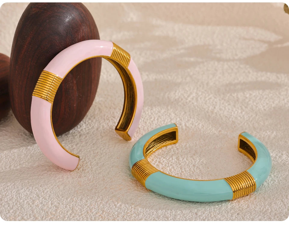 Vintage Enamel Gold Bangle