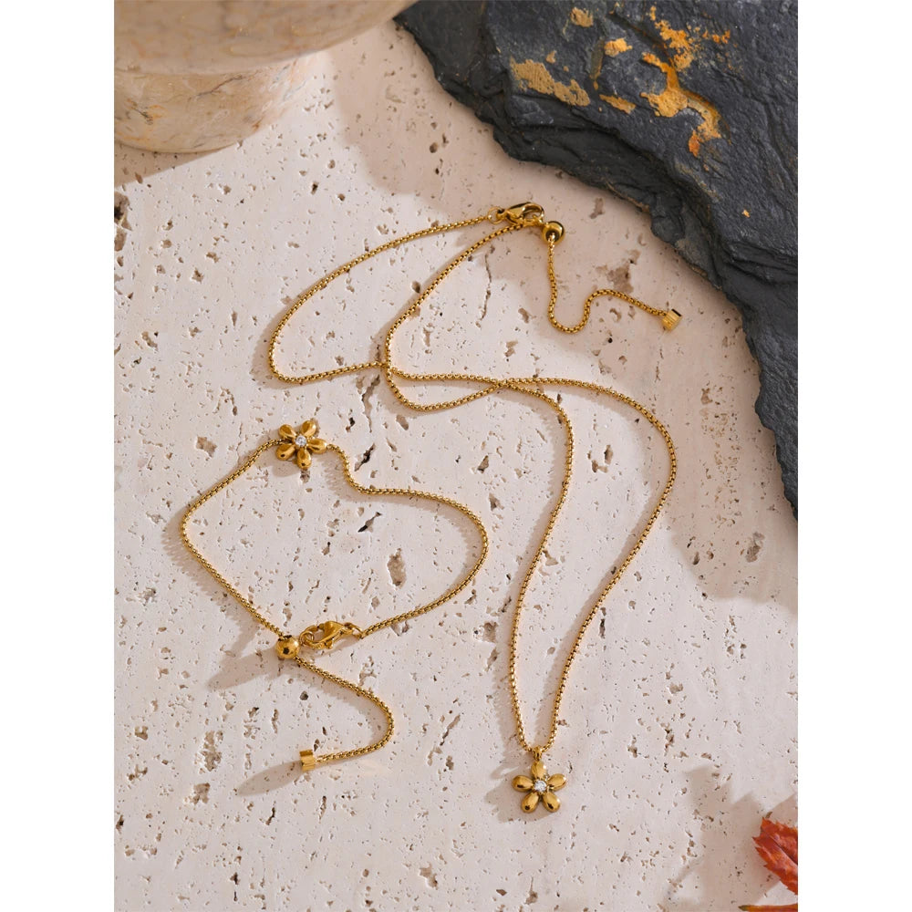 18K Gold Plated Stainless Steel Zirconia Flower