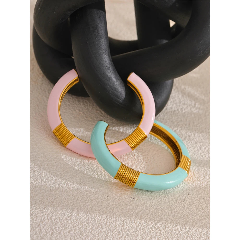 Vintage Enamel Gold Bangle