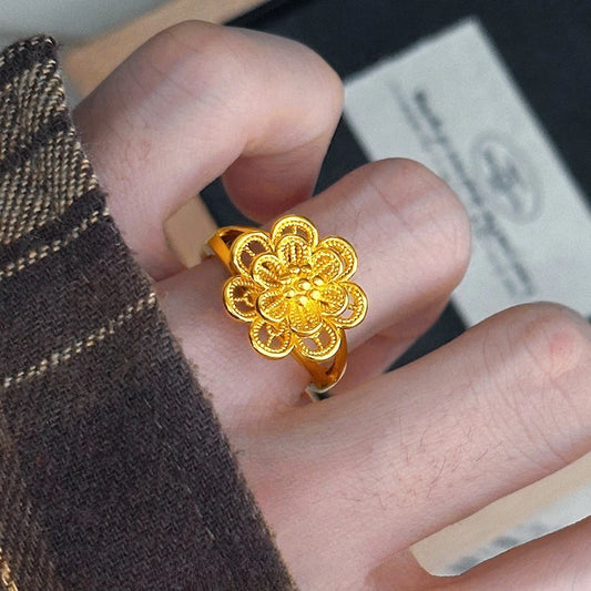 Elegant Gold-Plated Filigree Vintage Jewelry