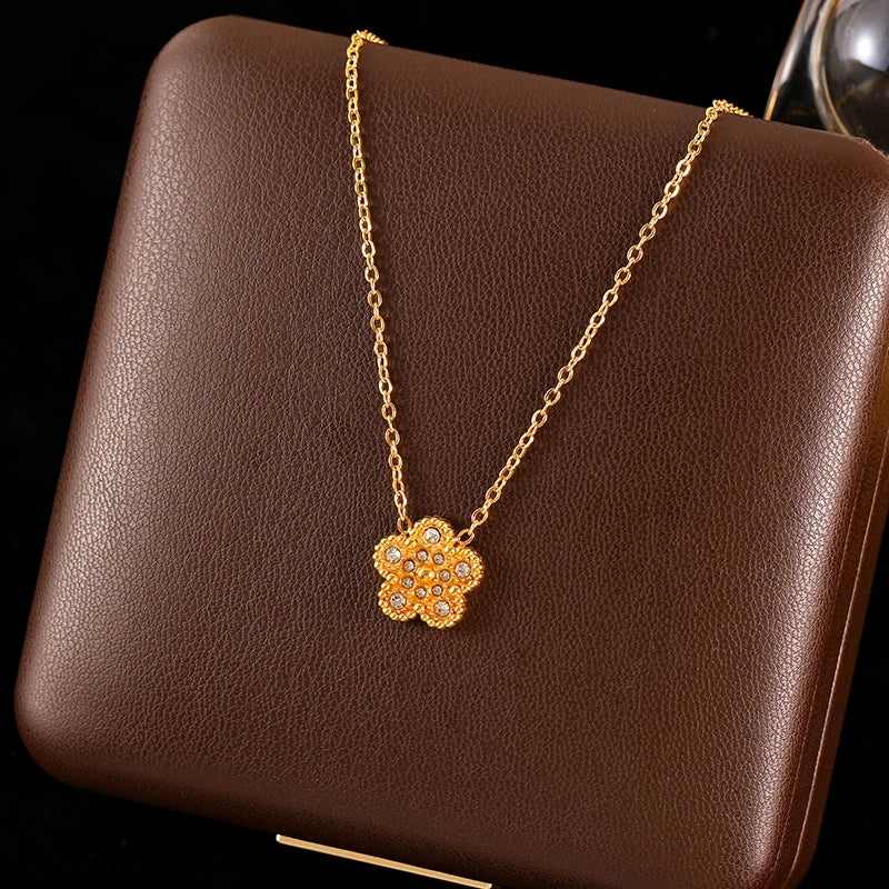 Clover Flower Stainless Waterproof Vintage Jewelry Set